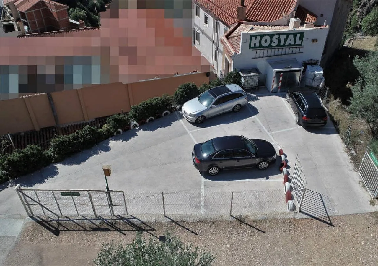 Miralmundo alojamiento parking-3540